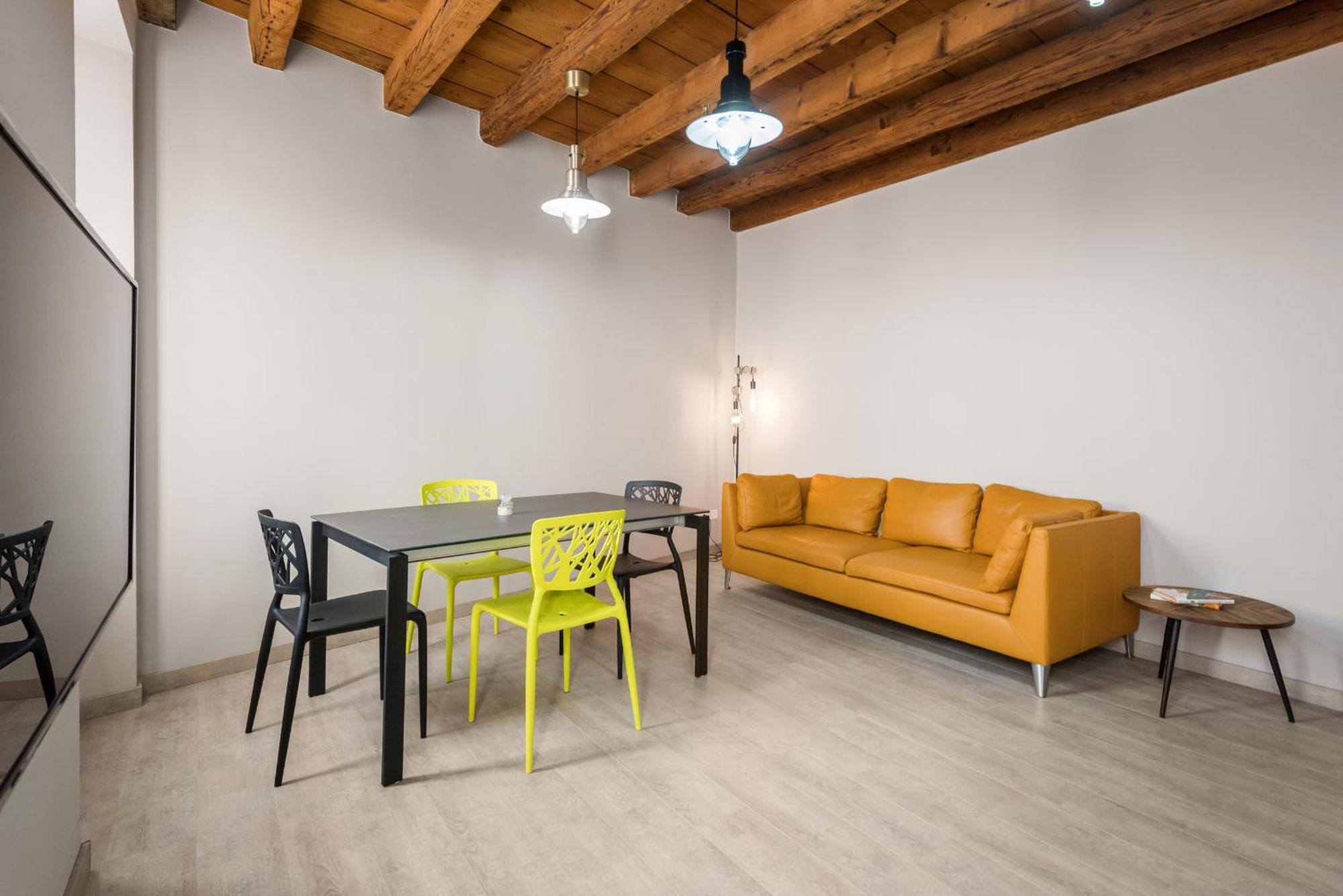 Flats4Rent Irene Apartment เวโรนา ภายนอก รูปภาพ